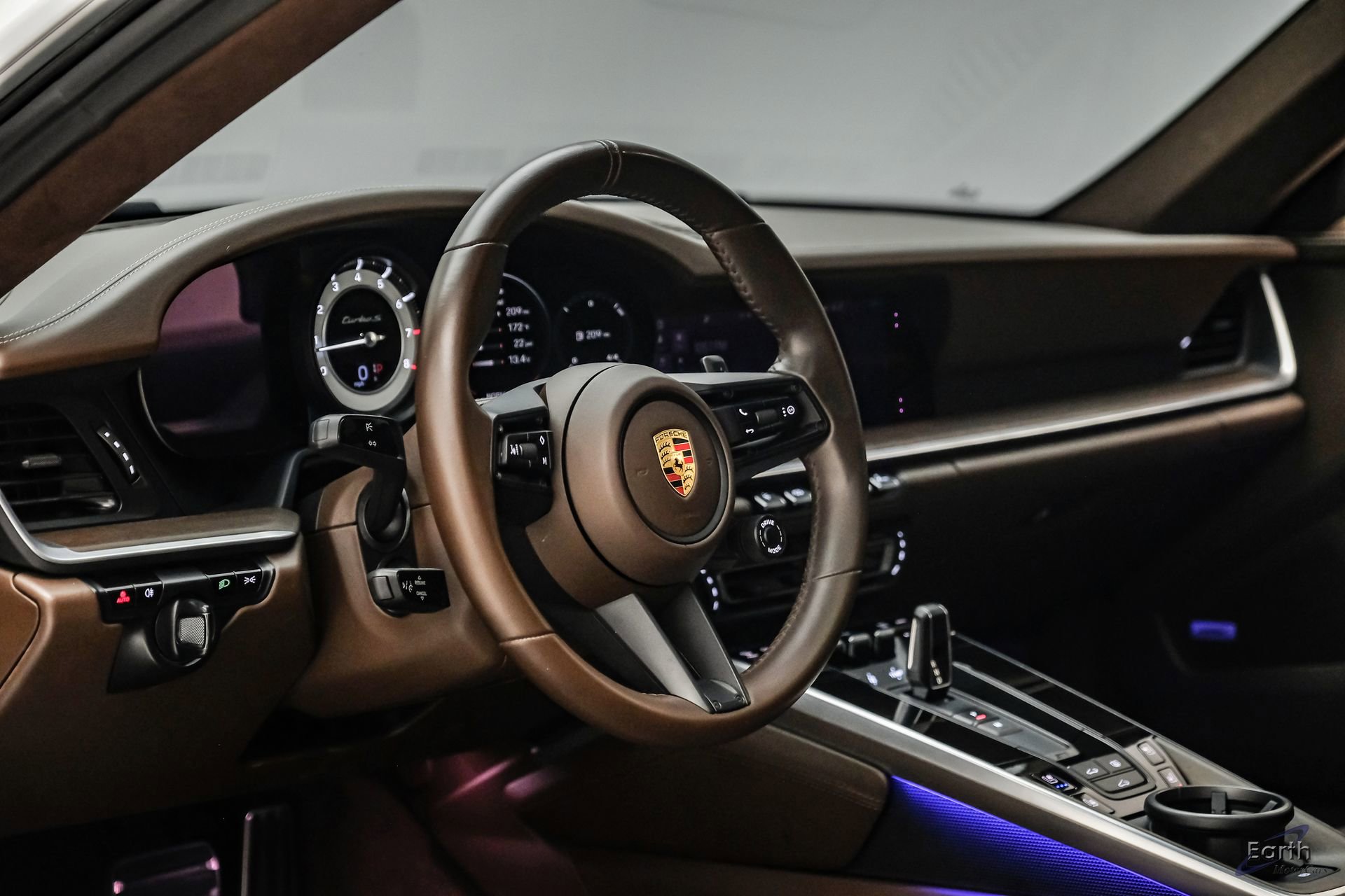 Used 2021 Porsche 911 Turbo S image 46