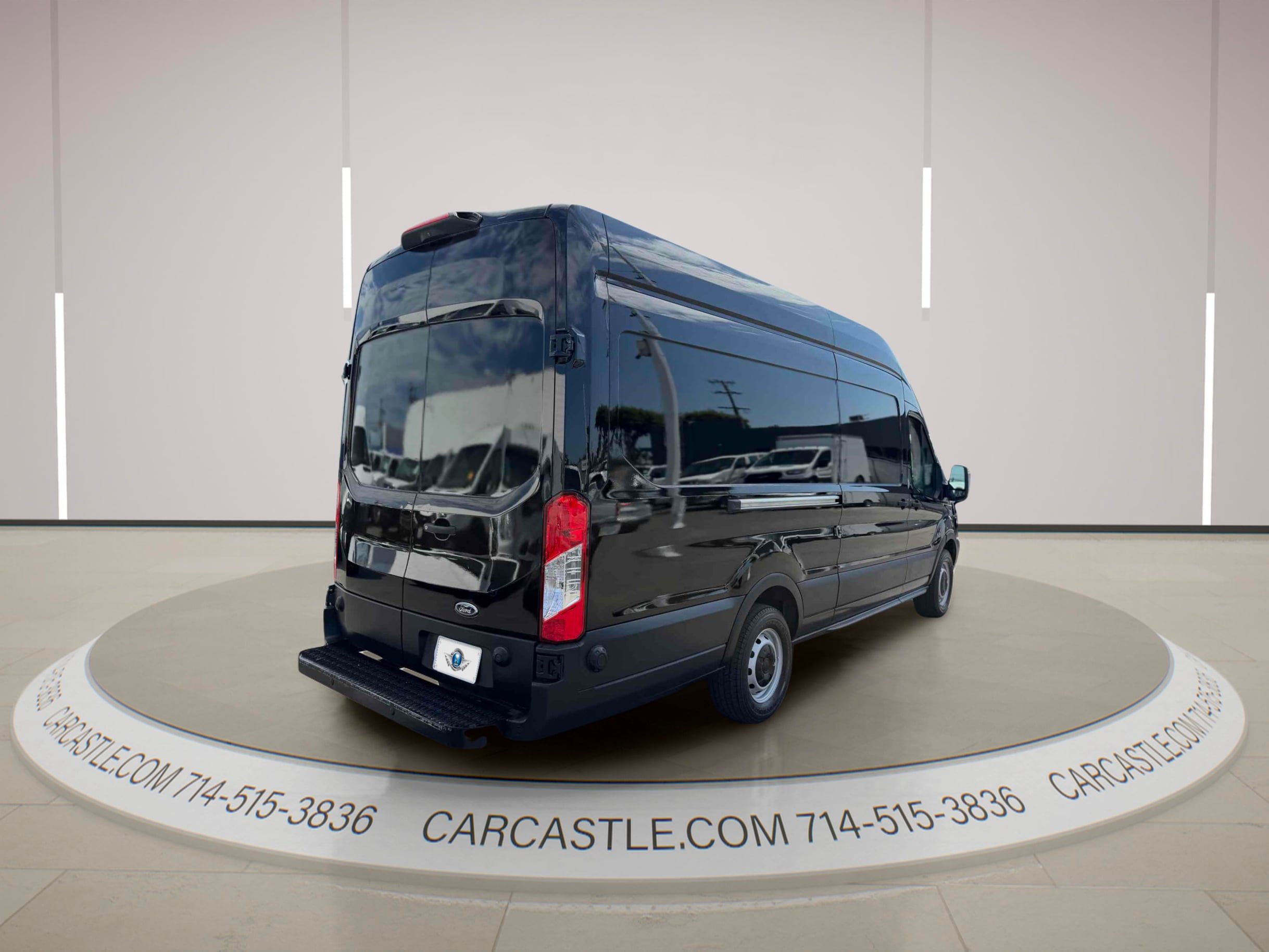 Used 2019 Ford Transit 250 148 High Roof Extended RWD image 5