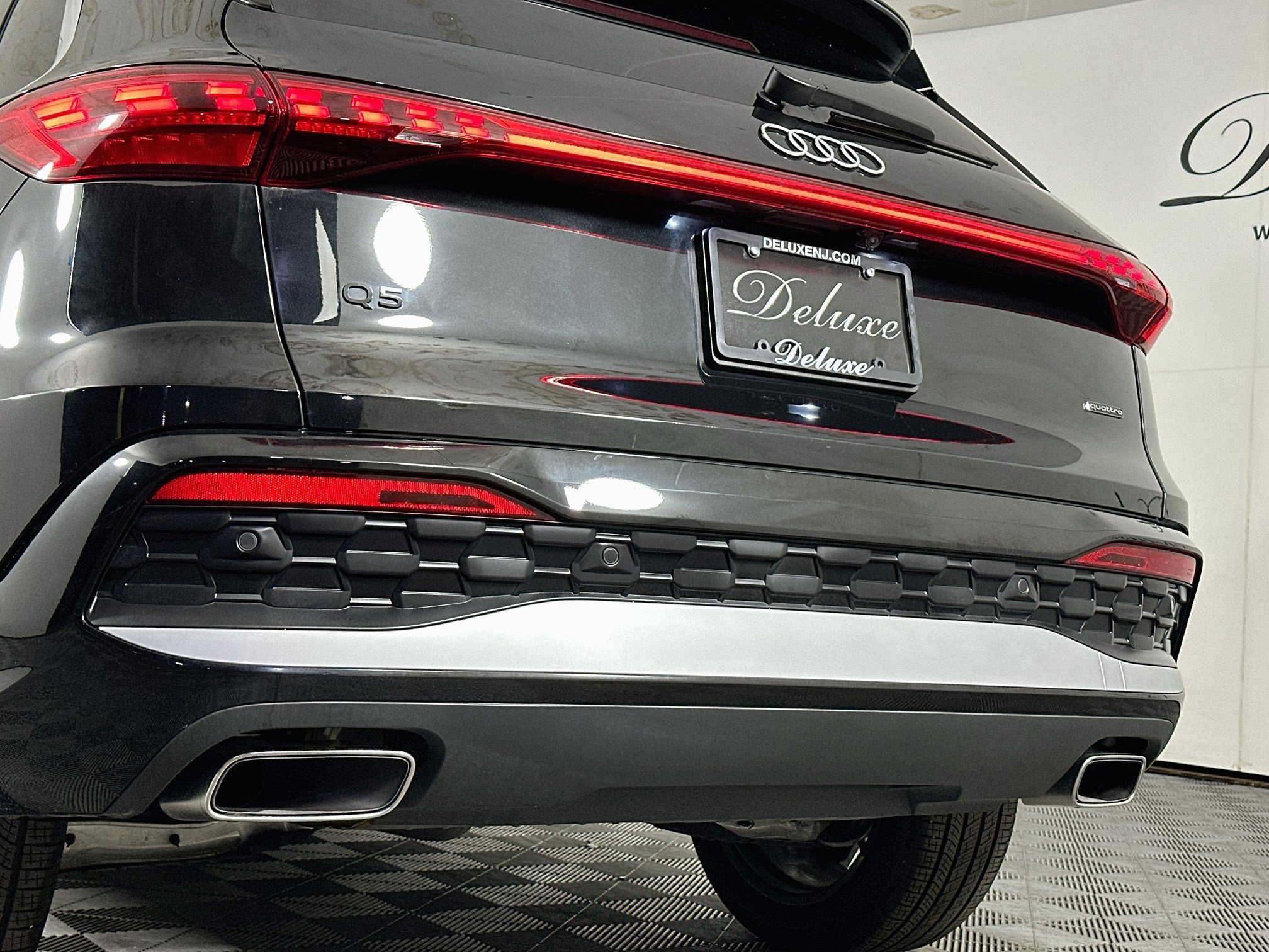 Used 2025 Audi Q5 Premium Plus AWD/4WD image 24