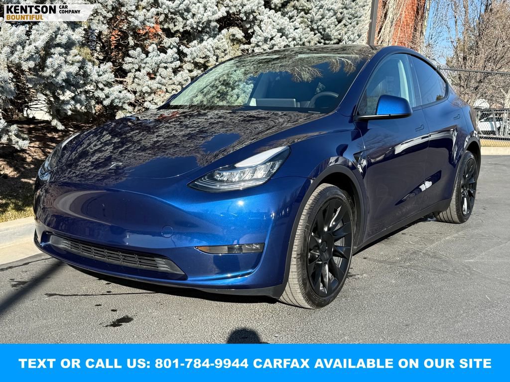 Used 2023 Tesla Model Y Long Range image 3