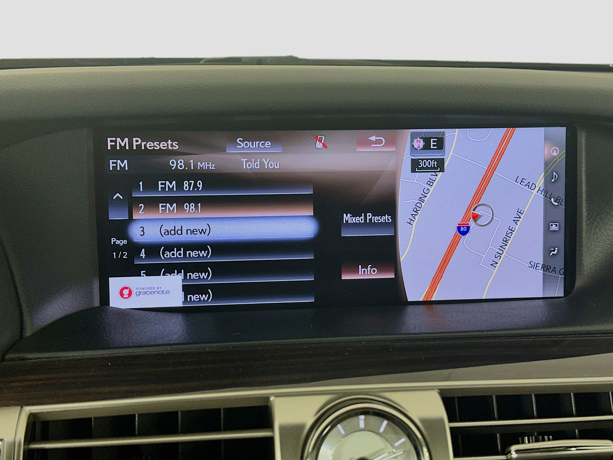 Used 2017 Lexus LS 460 w/ Ultra Luxury Package RWD image 21