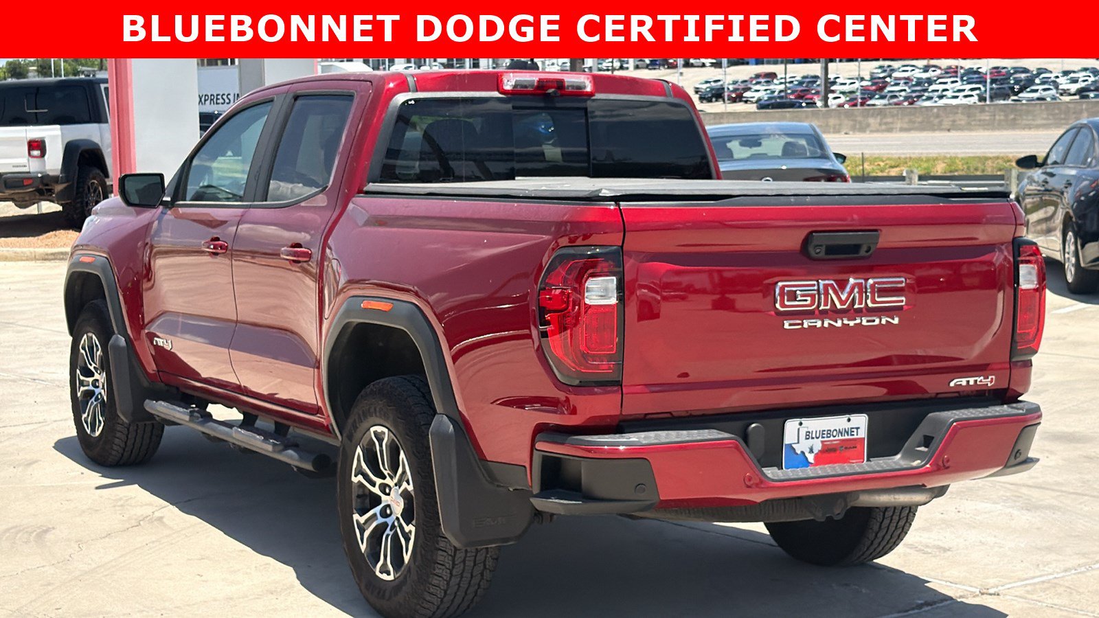 Used 2024 GMC Canyon AT4 w/ Technology Package AWD/4WD image 7