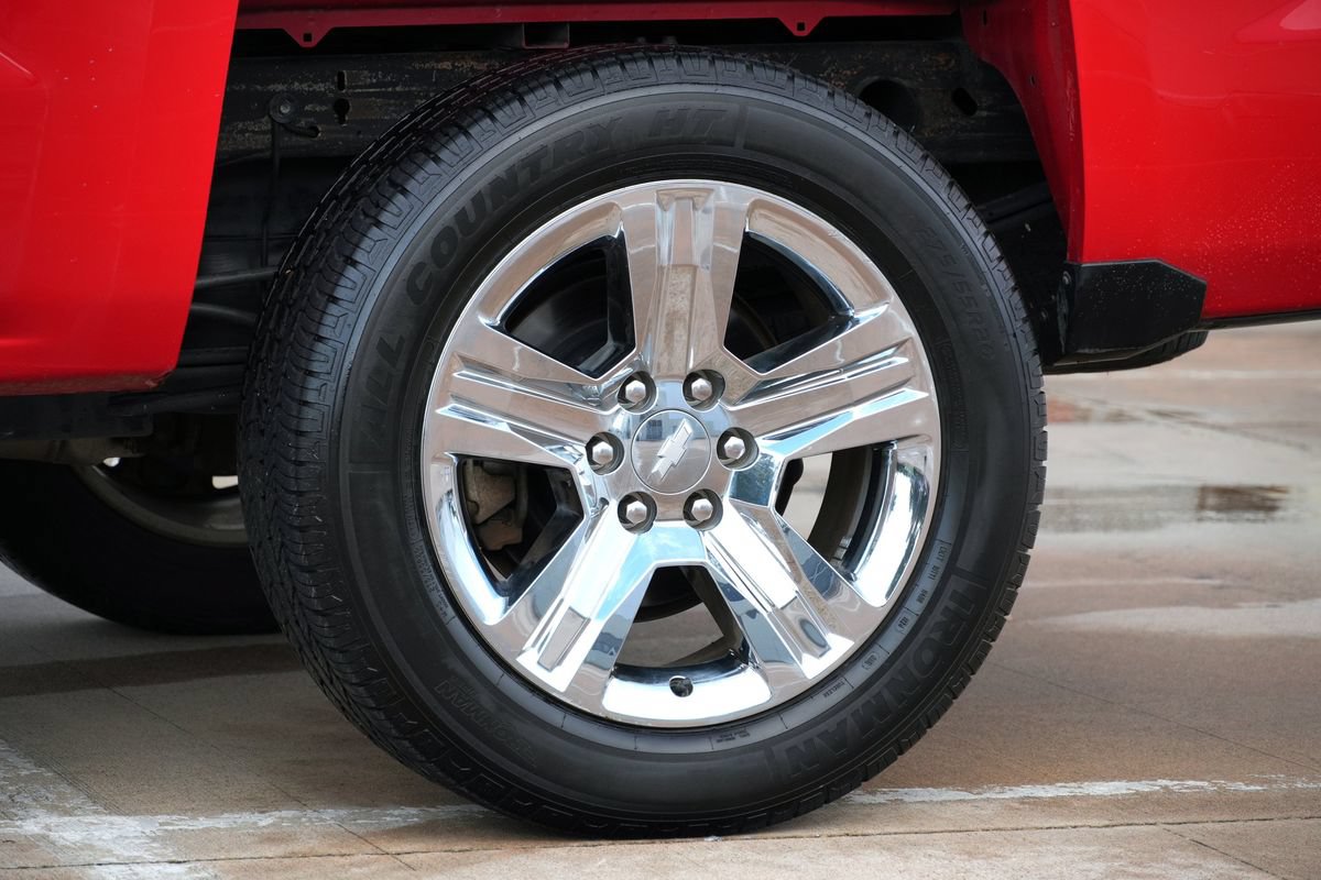 Used 2018 Chevrolet Silverado 1500 Custom w/ Custom Convenience Package RWD image 26