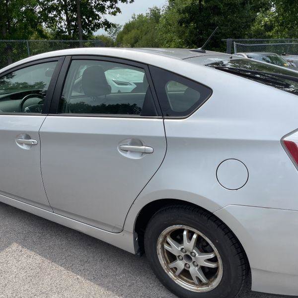 Used 2010 Toyota Prius Five FWD image 3