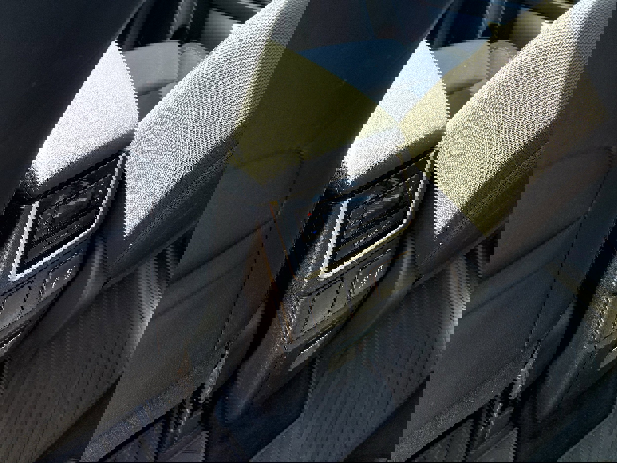 Used 2021 Subaru Ascent Premium w/ Sport Package image 33