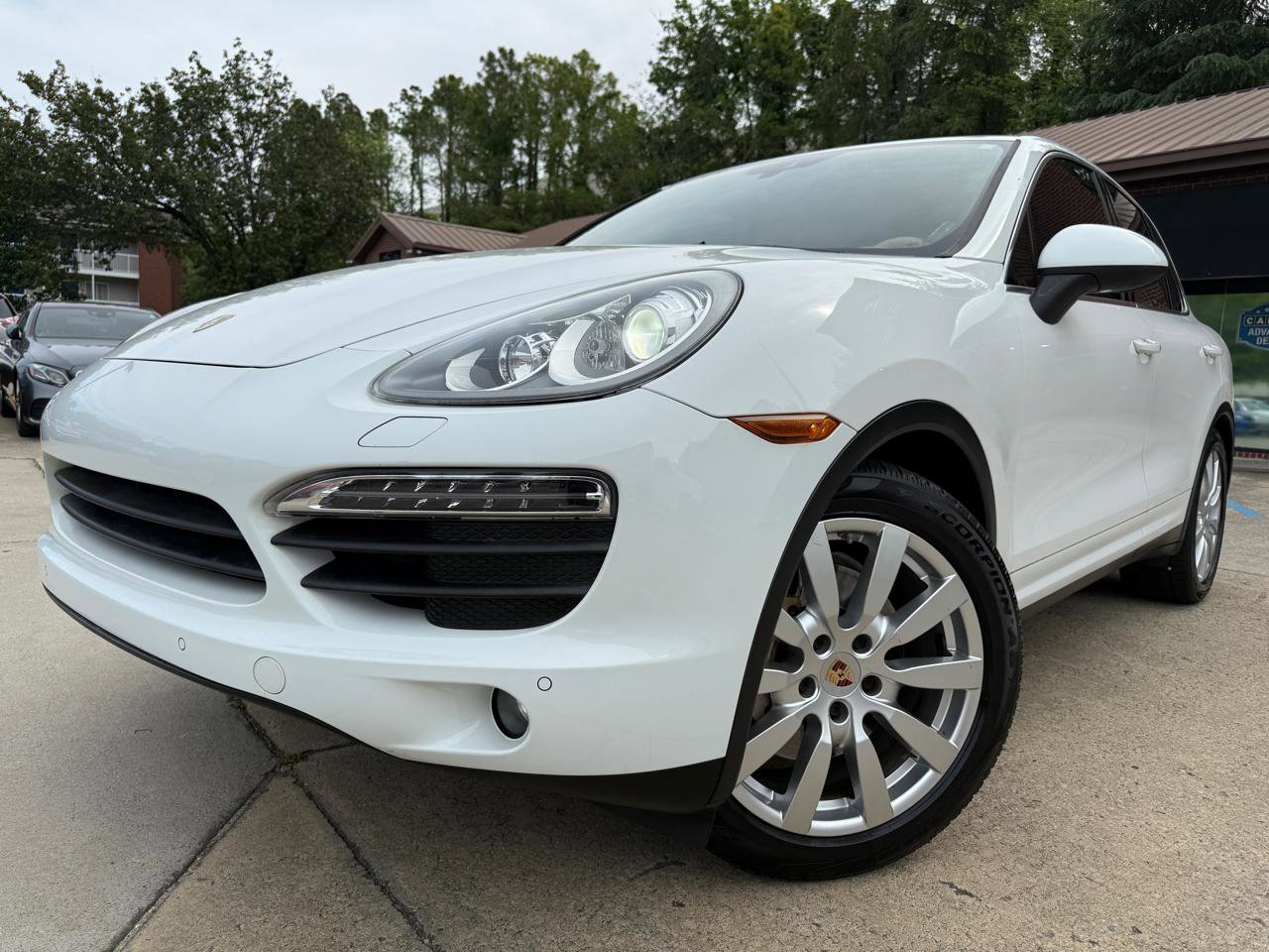 Used 2014 Porsche Cayenne S AWD/4WD image 1