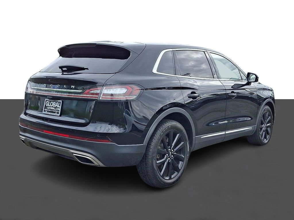 Used 2022 Lincoln Nautilus Reserve w/ Monochromatic Package AWD/4WD image 7