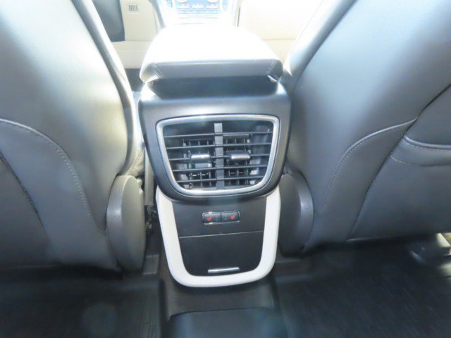 Used 2019 Lincoln Nautilus Select FWD image 20