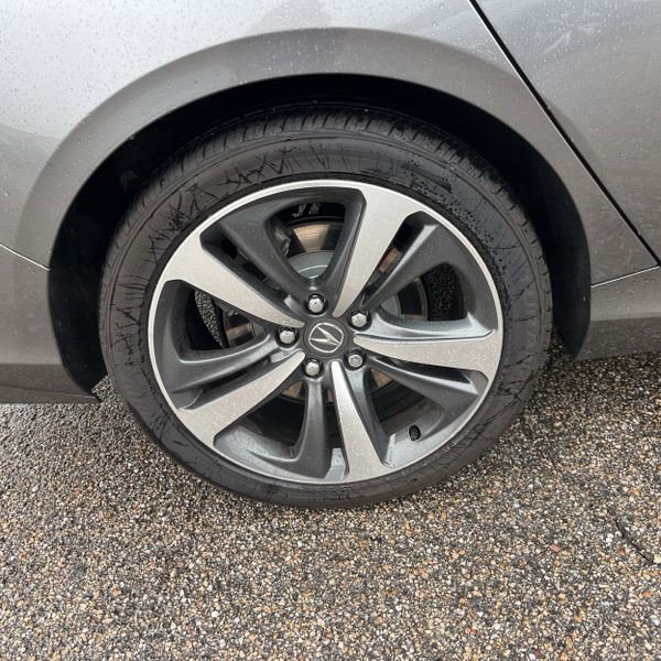 Used 2025 Acura TLX w/ Technology Package image 11