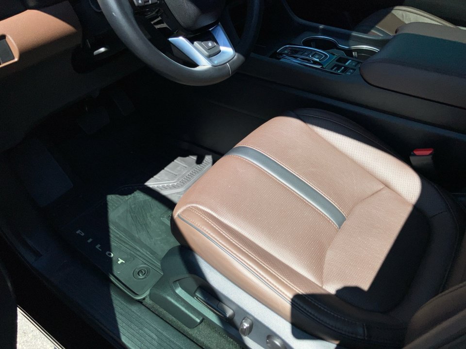 Certified 2023 Honda Pilot Elite image 34