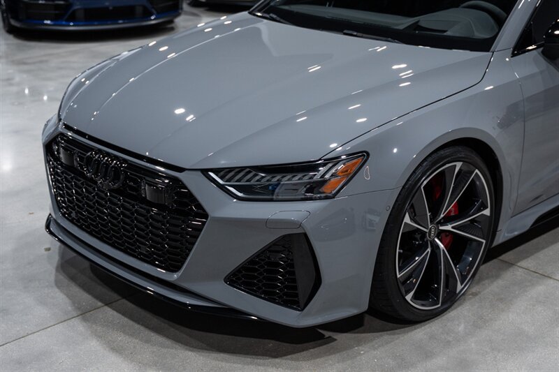 Used 2023 Audi RS 7 Sportback AWD/4WD image 15