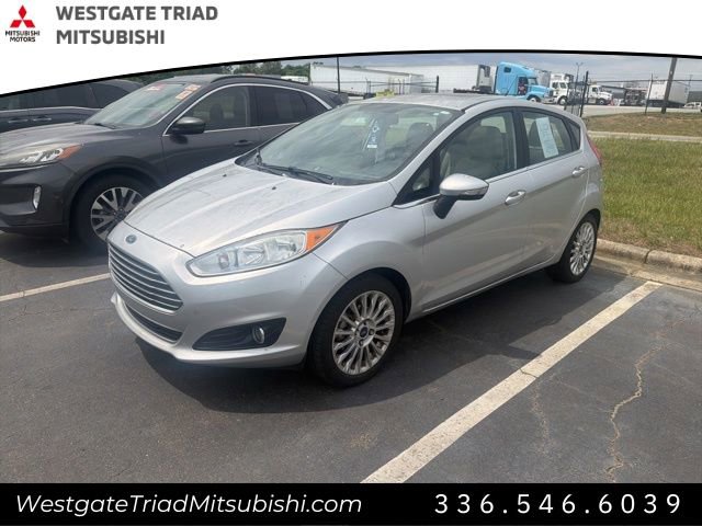 Used 2015 Ford Fiesta Titanium FWD image 3