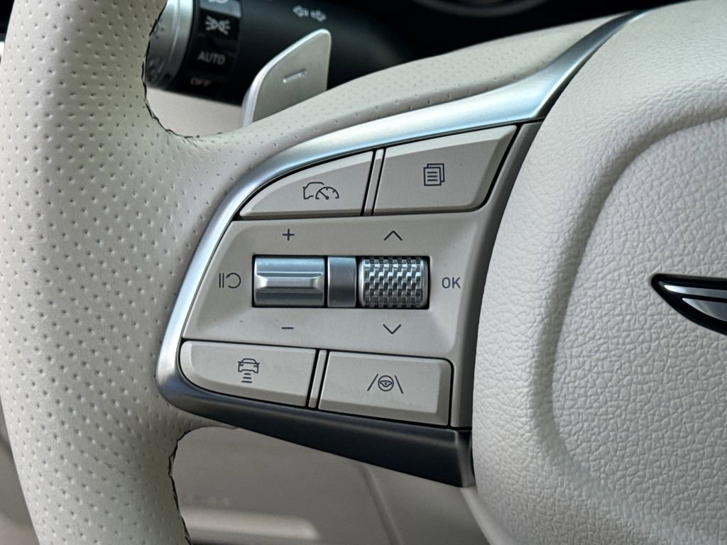 Used 2026 Genesis G70 2.5T Prestige RWD image 24