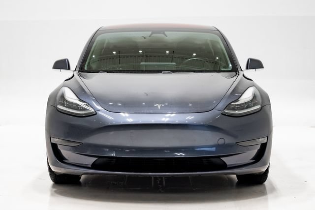Used 2018 Tesla Model 3 Long Range RWD image 4