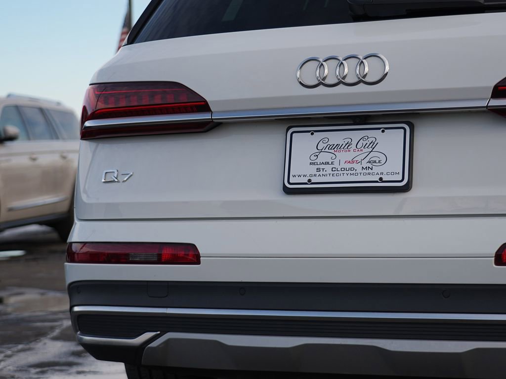 Used 2024 Audi Q7 3.0T Premium Plus image 11