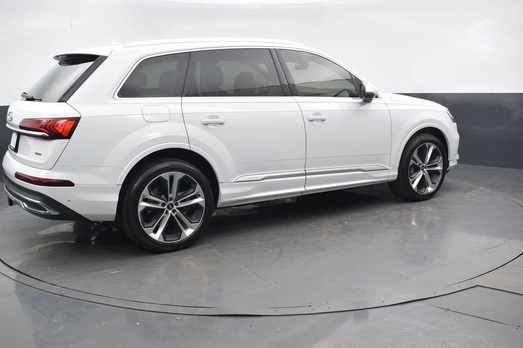 Used 2021 Audi Q7 3.0T Premium Plus w/ Executive Package image 6