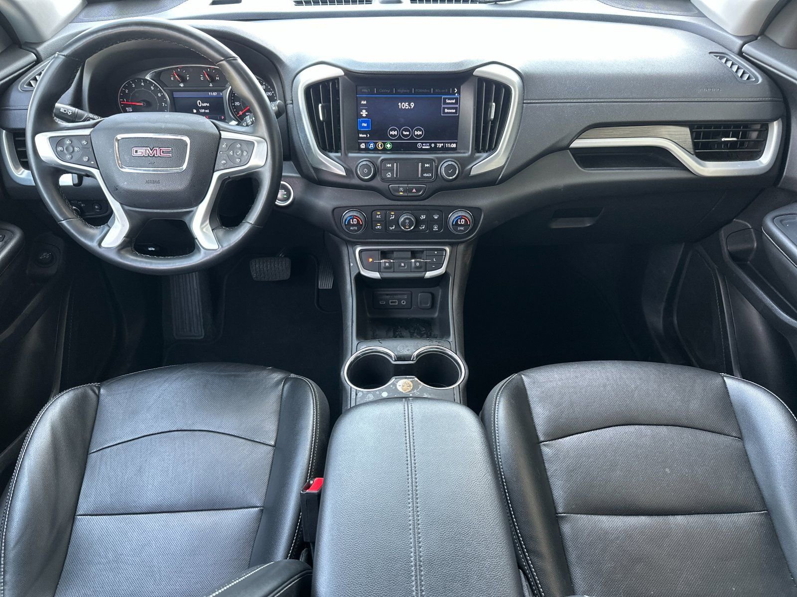 Used 2024 GMC Terrain SLT FWD image 12