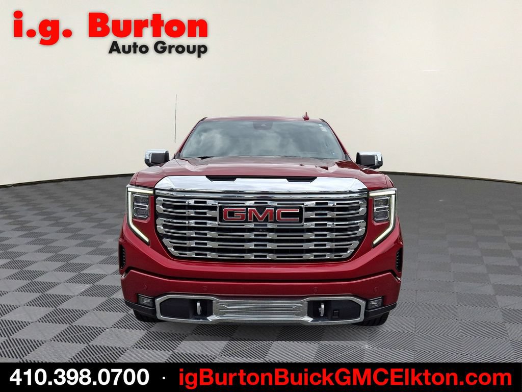 Certified 2022 GMC Sierra 1500 Denali w/ Denali Reserve Package AWD/4WD image 2