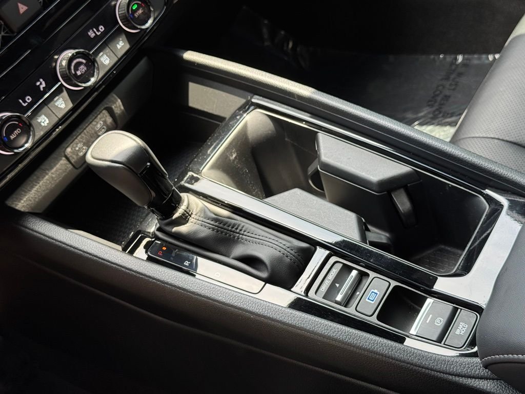 Used 2024 Honda Accord Sport image 35