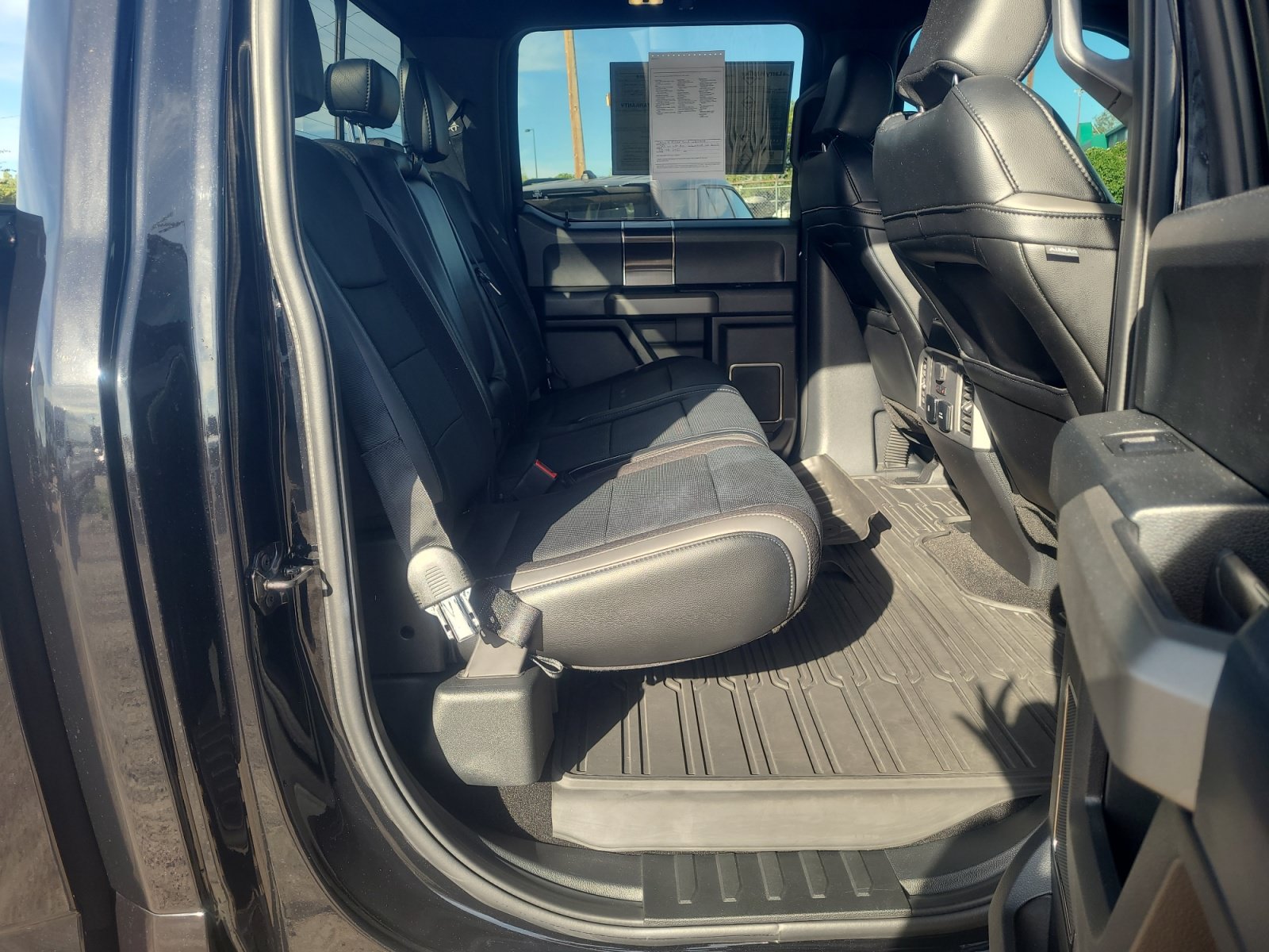 Used 2019 Ford F150 Raptor w/ Equipment Group 802A Luxury AWD/4WD image 18