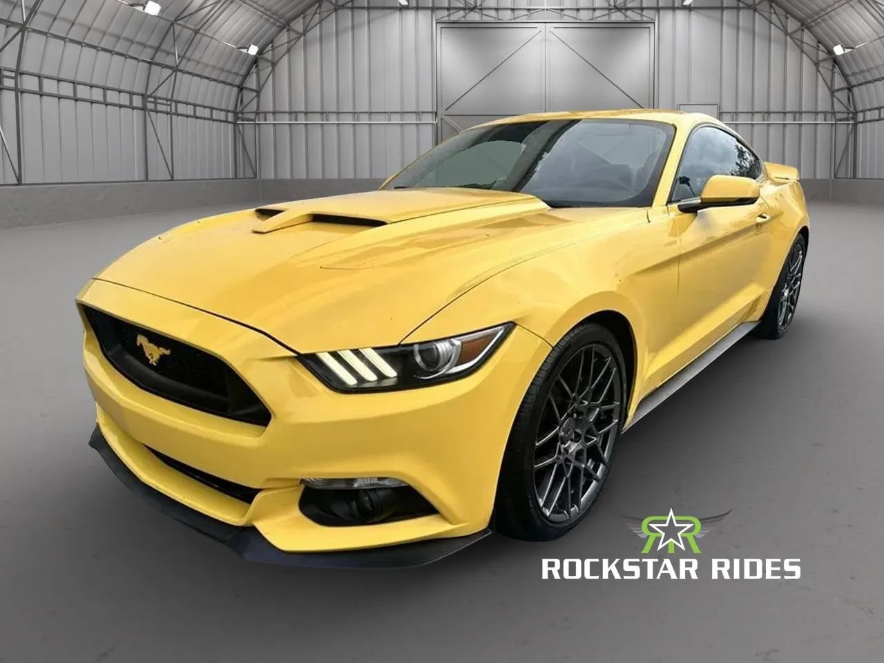 Used 2015 Ford Mustang GT RWD image 9