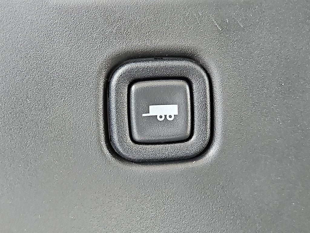 New 2026 Chevrolet Express 2500 Extended w/ Driver Convenience Package RWD image 14