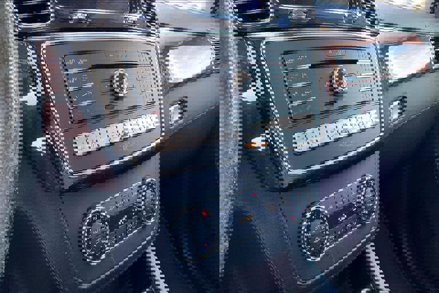 Used 2016 Mercedes-Benz GLE 400 4MATIC image 33