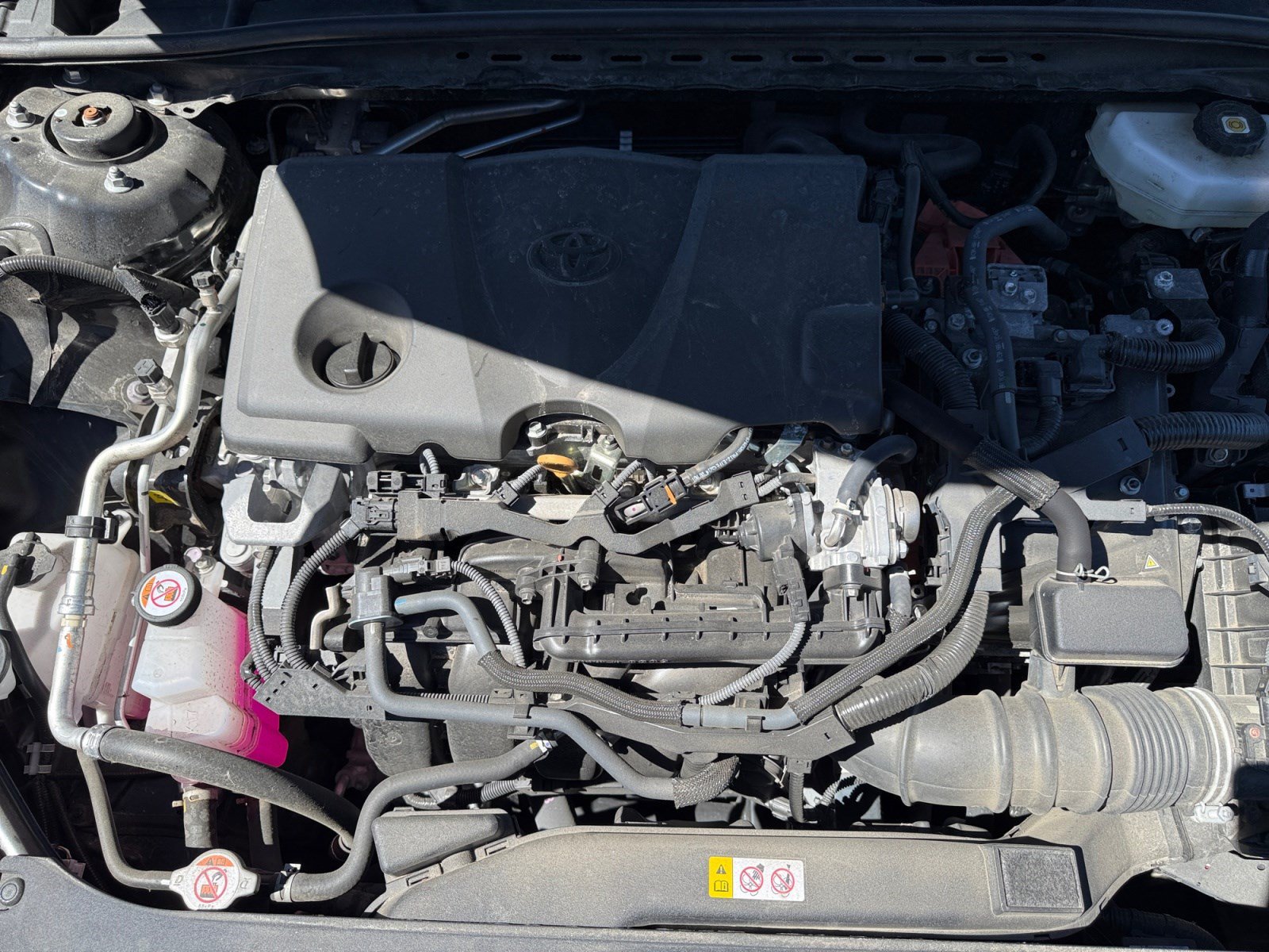 Used 2025 Toyota Camry LE FWD image 20