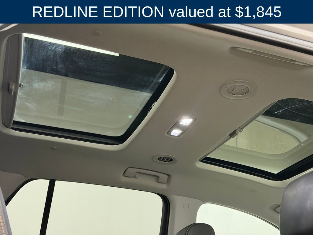 Used 2019 Chevrolet Traverse Premier w/ Redline Edition image 3