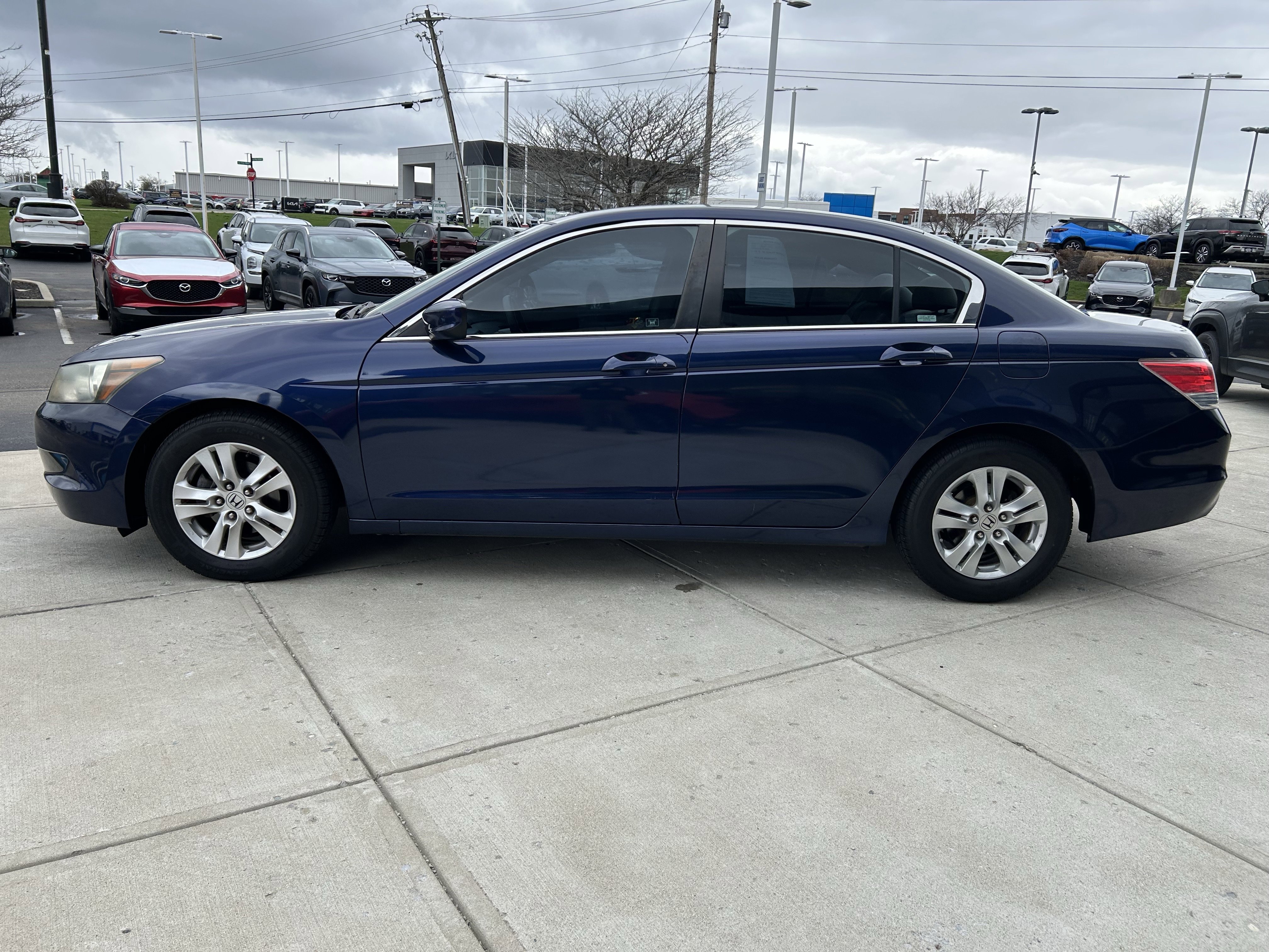 Used 2009 Honda Accord LX-P image 4