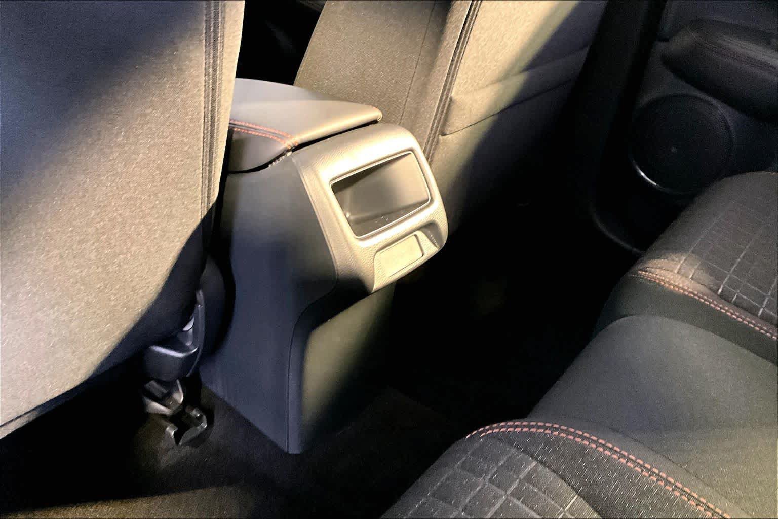 Used 2025 Honda HR-V Sport image 35