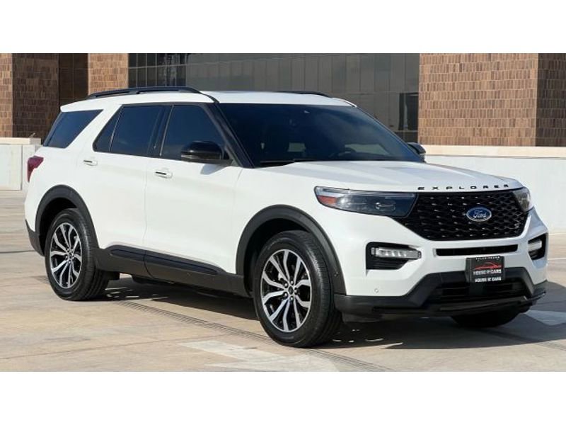 Used 2020 Ford Explorer ST w/ Premium Technology Package image 5