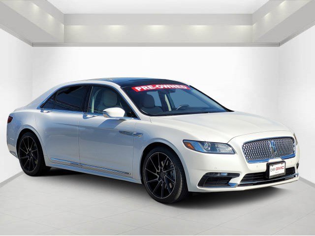 Used 2019 Lincoln Continental Reserve image 1