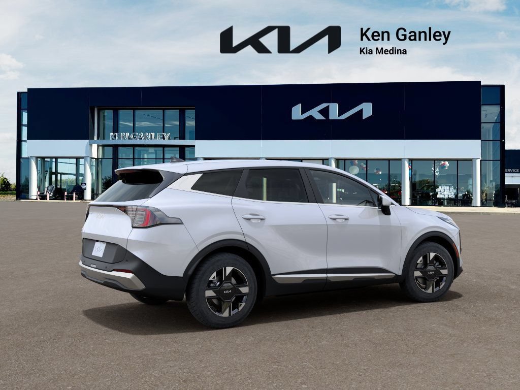 New 2026 Kia Sportage LX w/ LX Convenience Package FWD image 6