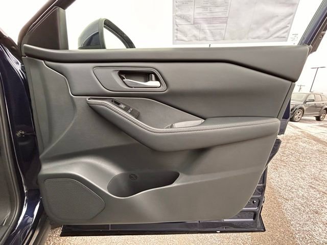 New 2026 Nissan Rogue SV w/ Cold Weather Package image 32