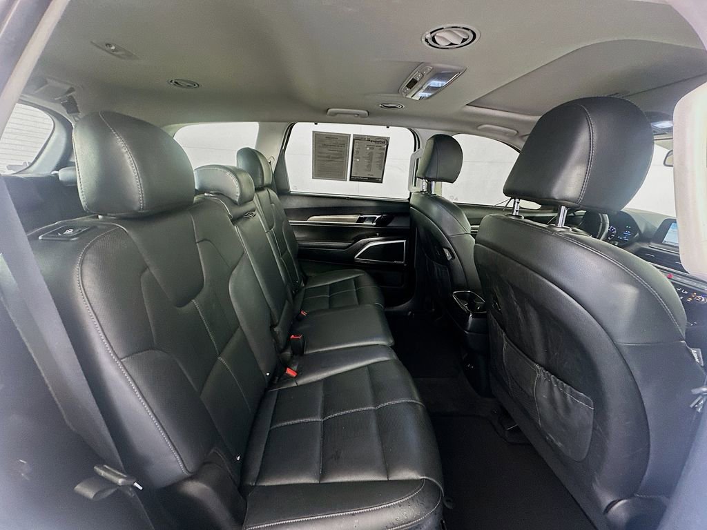 Used 2022 Kia Telluride EX image 29