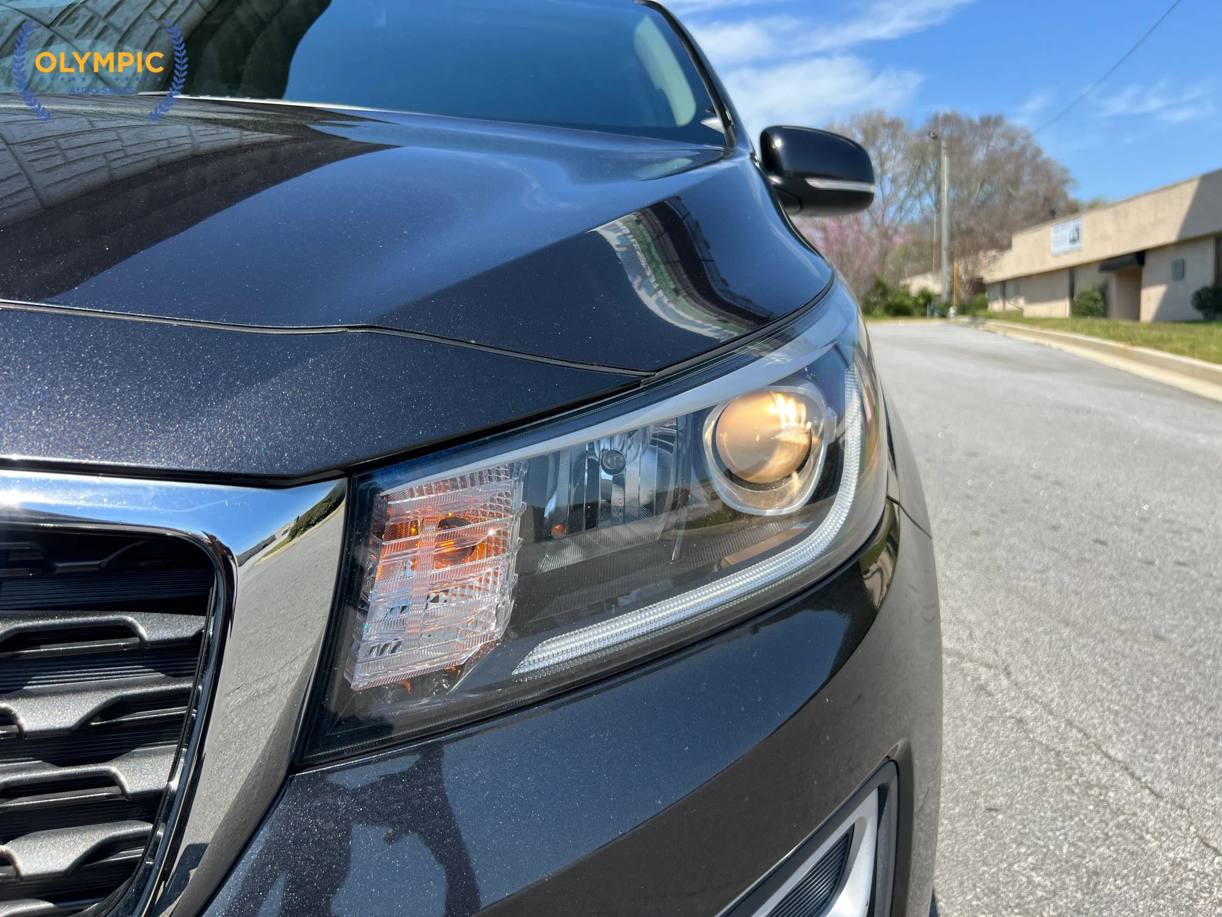 Used 2021 Kia Sedona EX image 15