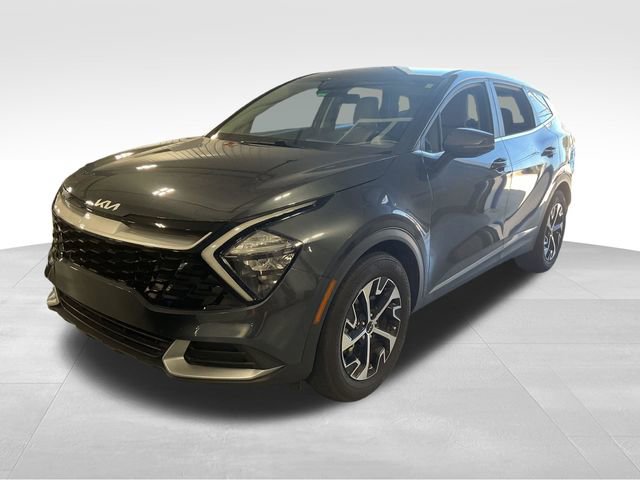 Used 2023 Kia Sportage EX image 3