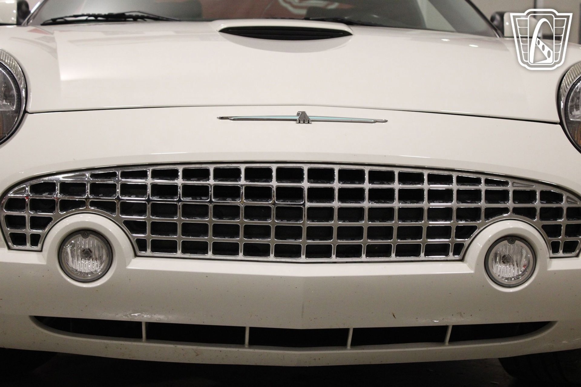 Used 2002 Ford Thunderbird image 20
