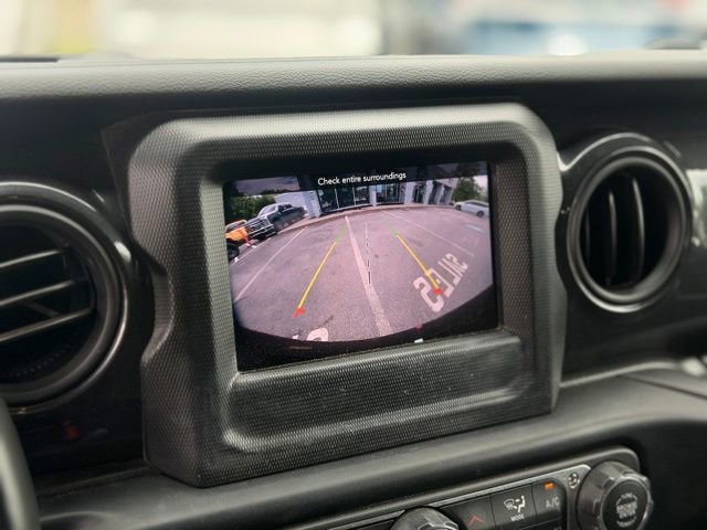 Used 2022 Jeep Wrangler Unlimited Sport AWD/4WD image 19