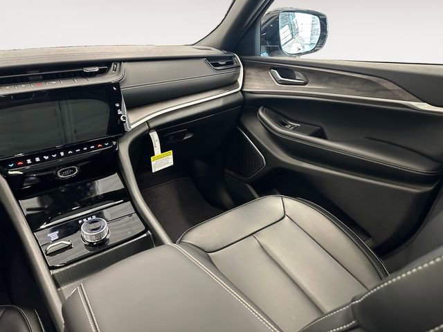 New 2026 Jeep Grand Cherokee Limited image 11