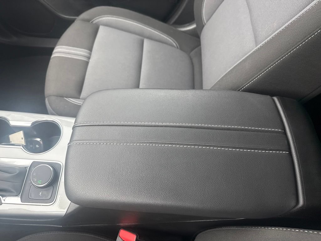 Used 2025 Chevrolet Blazer LT FWD image 37