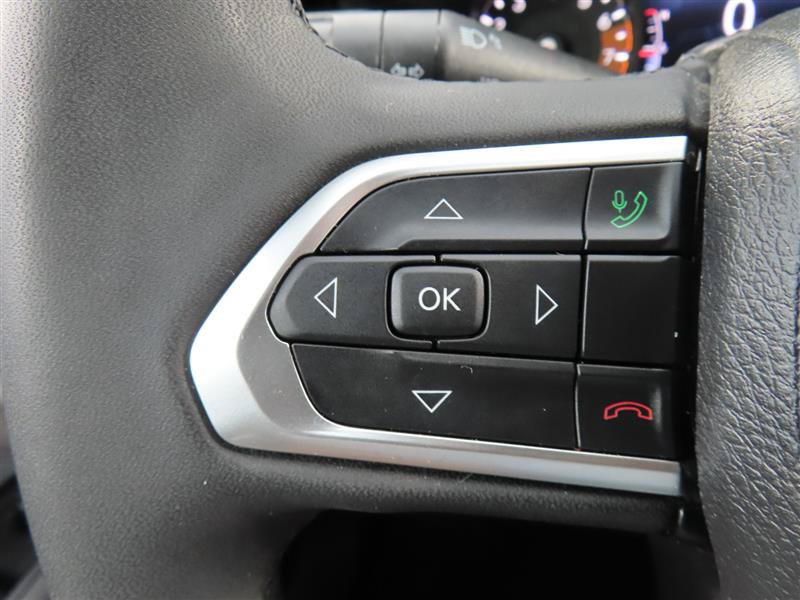 Used 2023 Jeep Compass Latitude AWD/4WD image 23