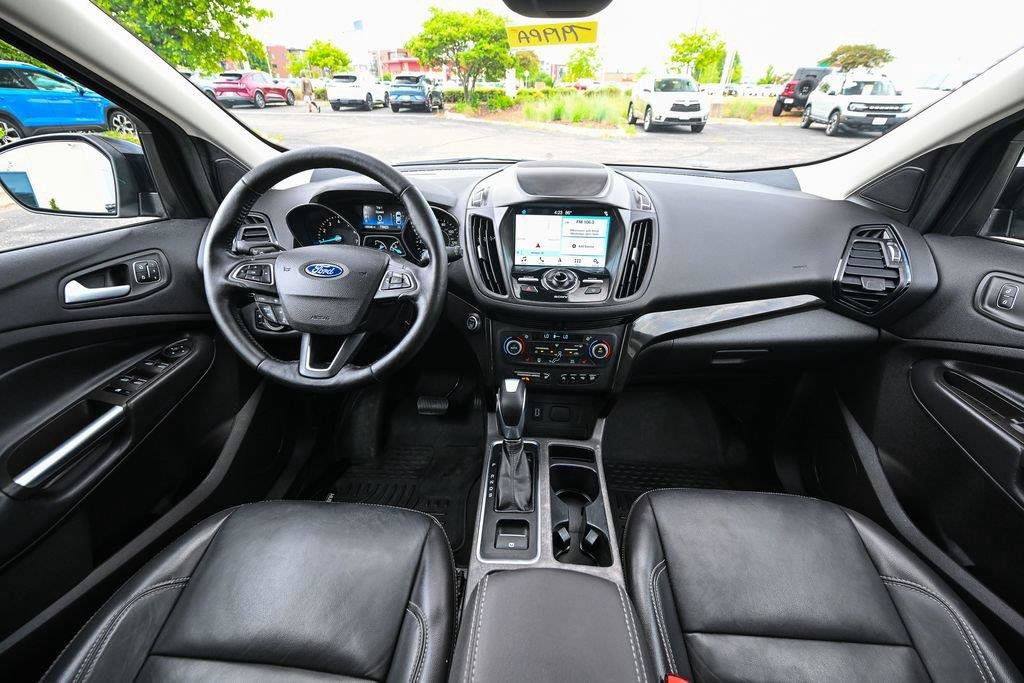 Used 2019 Ford Escape Titanium AWD/4WD image 30