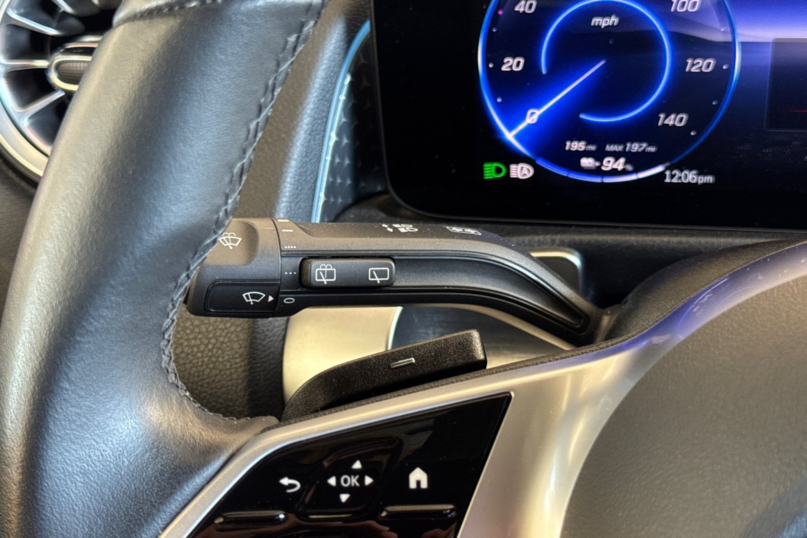 Certified 2024 Mercedes-Benz EQB 250+ image 33