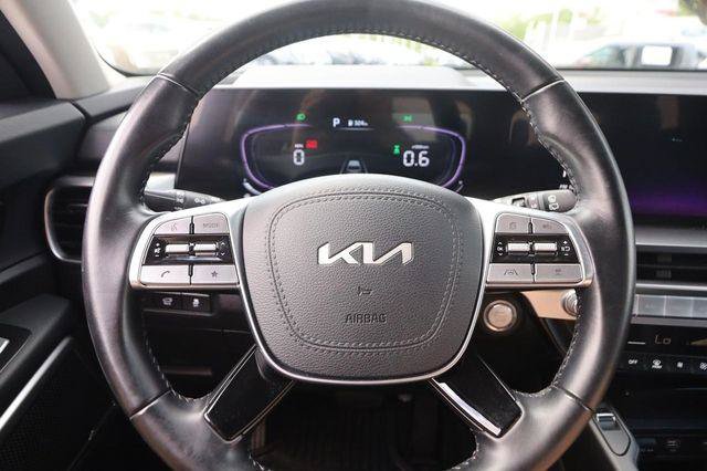 Used 2025 Kia Telluride S AWD/4WD image 13