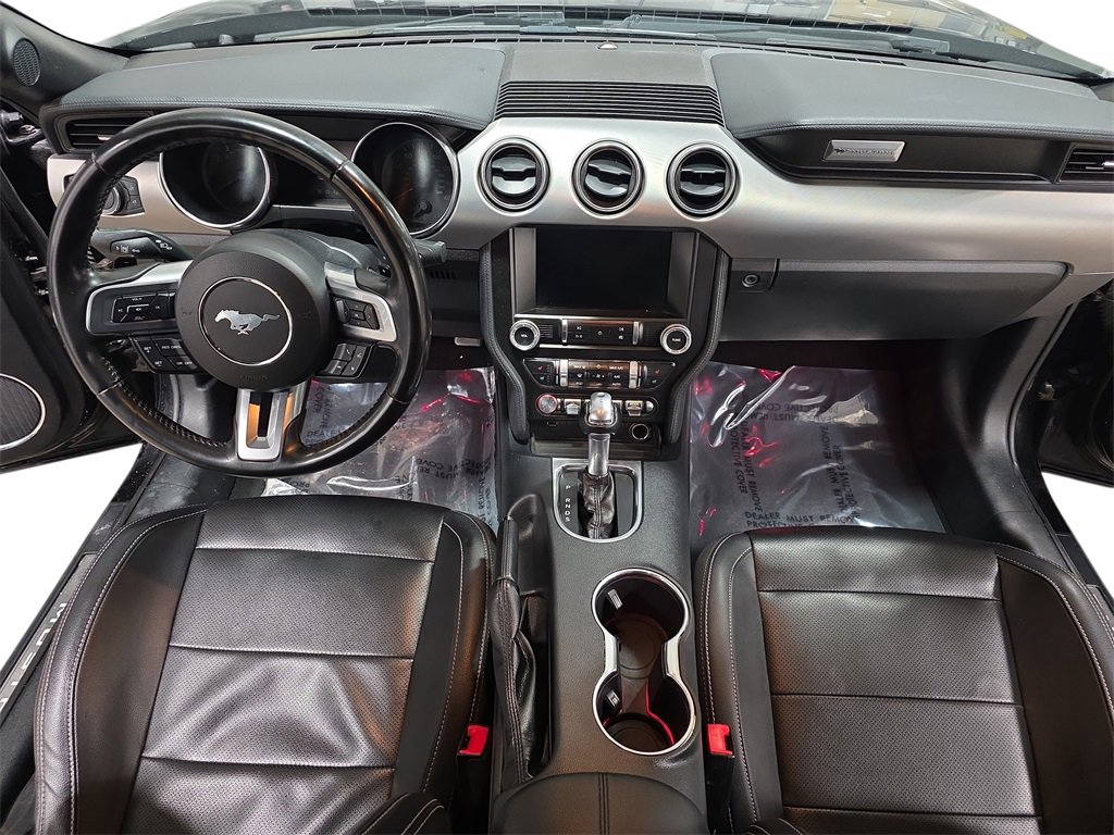 Used 2021 Ford Mustang Premium image 9