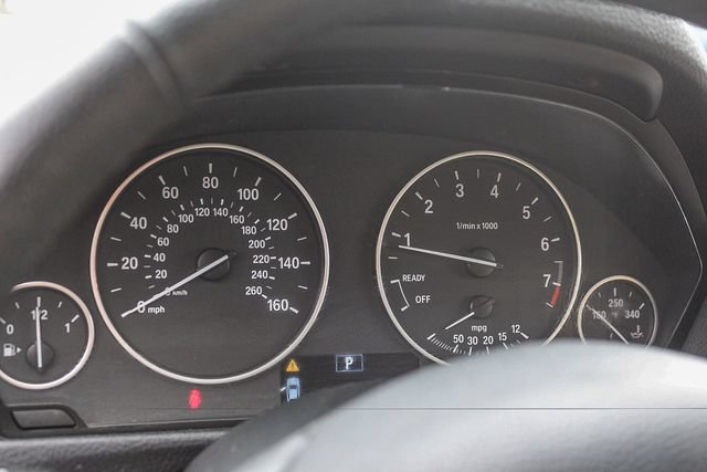 Used 2012 BMW 328i Sedan RWD image 28