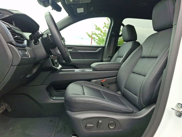 Used 2026 GMC Acadia Elevation w/ Elevation Premium Package AWD/4WD image 14