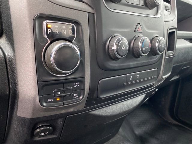 Used 2016 RAM 1500 ST w/ SXT Appearance Group image 9